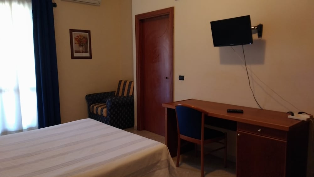 Triple Room photo 3
