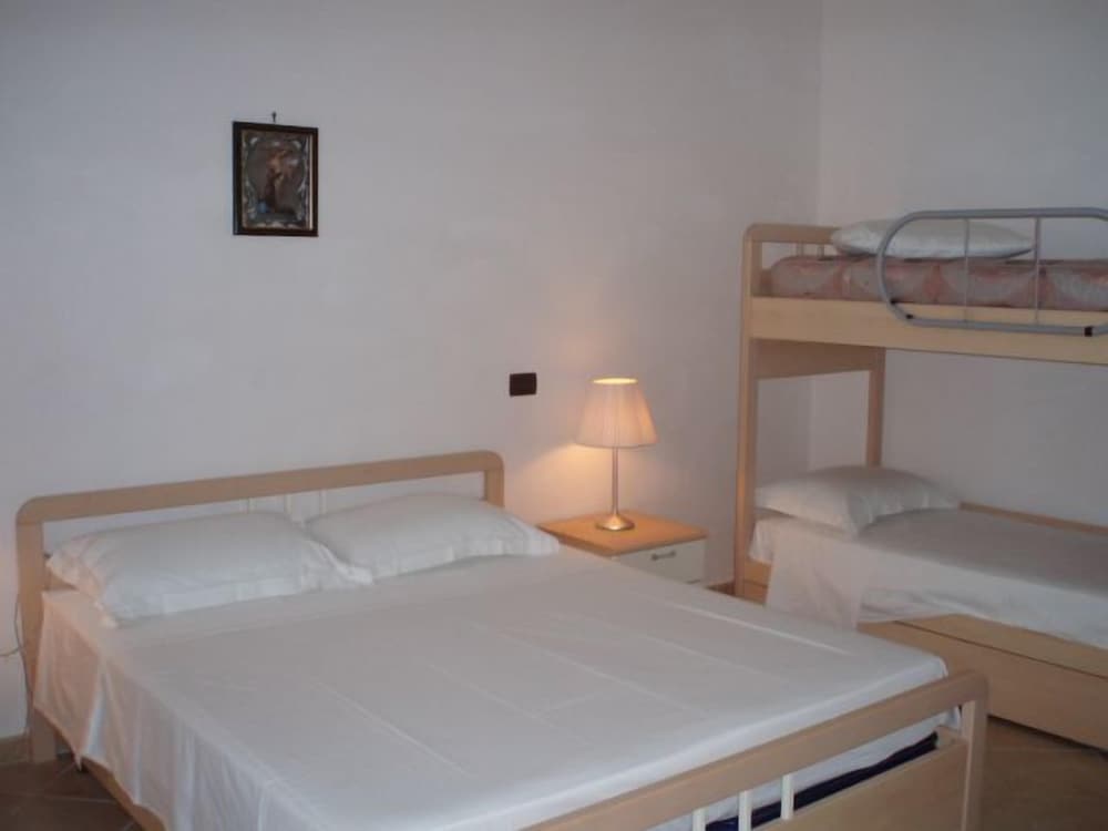 Quadruple Room photo 1
