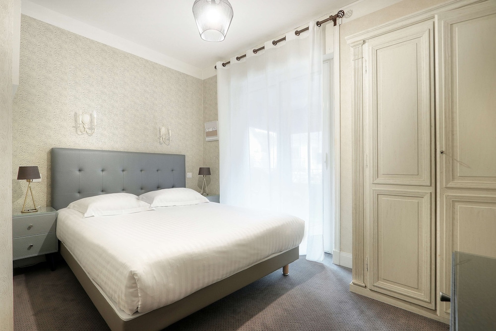 Standard Room, 1 Double Bed - Photo 2