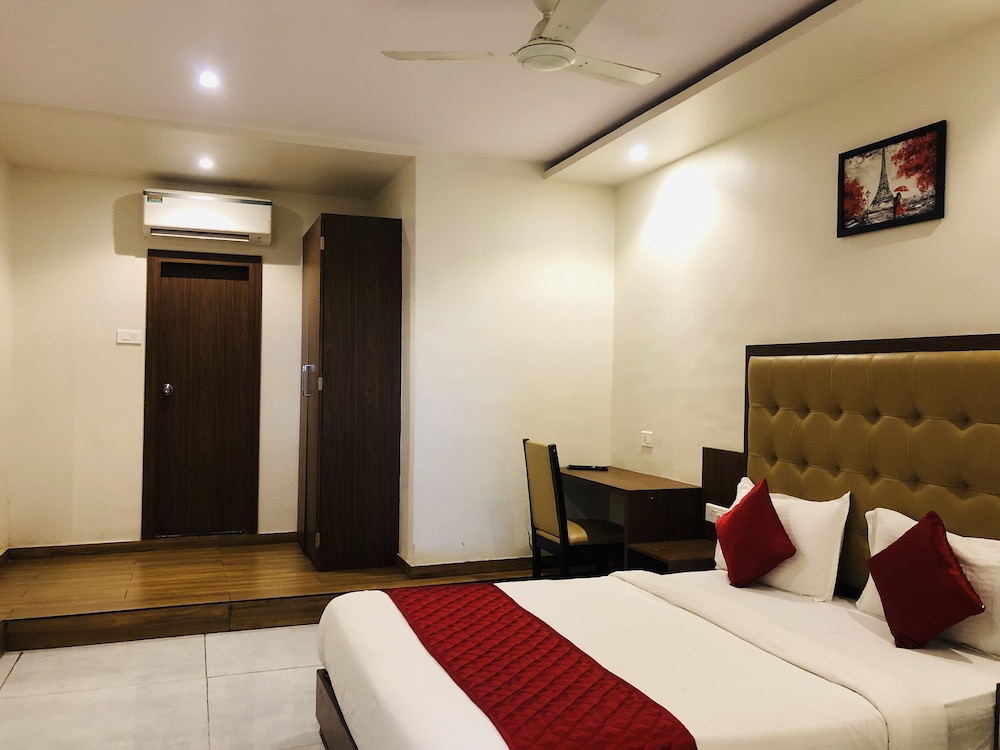 Deluxe Double Room - Photo 4