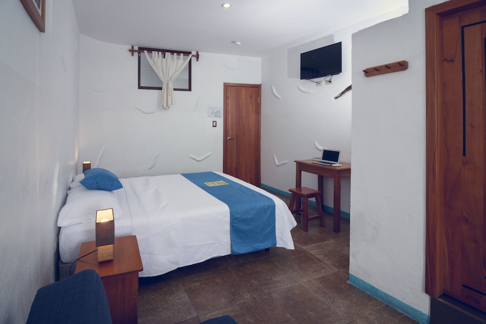 Deluxe Twin Room, Balcony photo 2