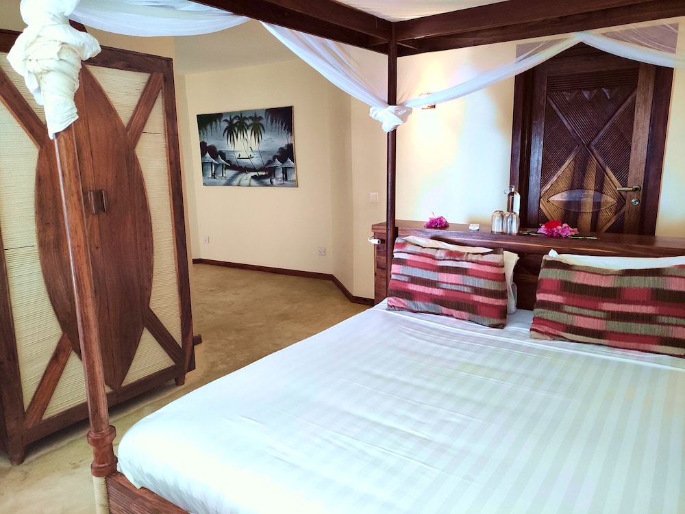 Comfort Suite, 2 Bedrooms, Ocean View photo 3