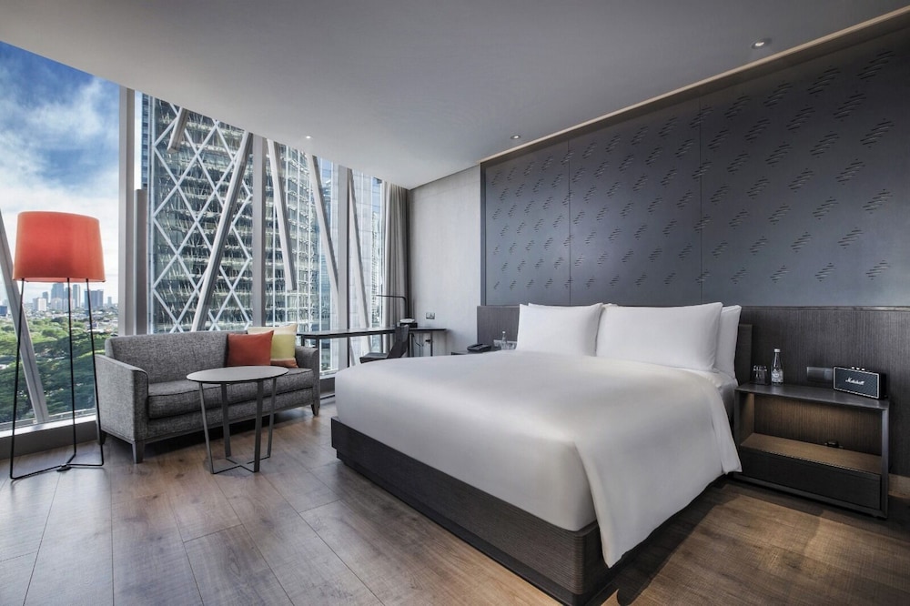 Executive Double Room, City View