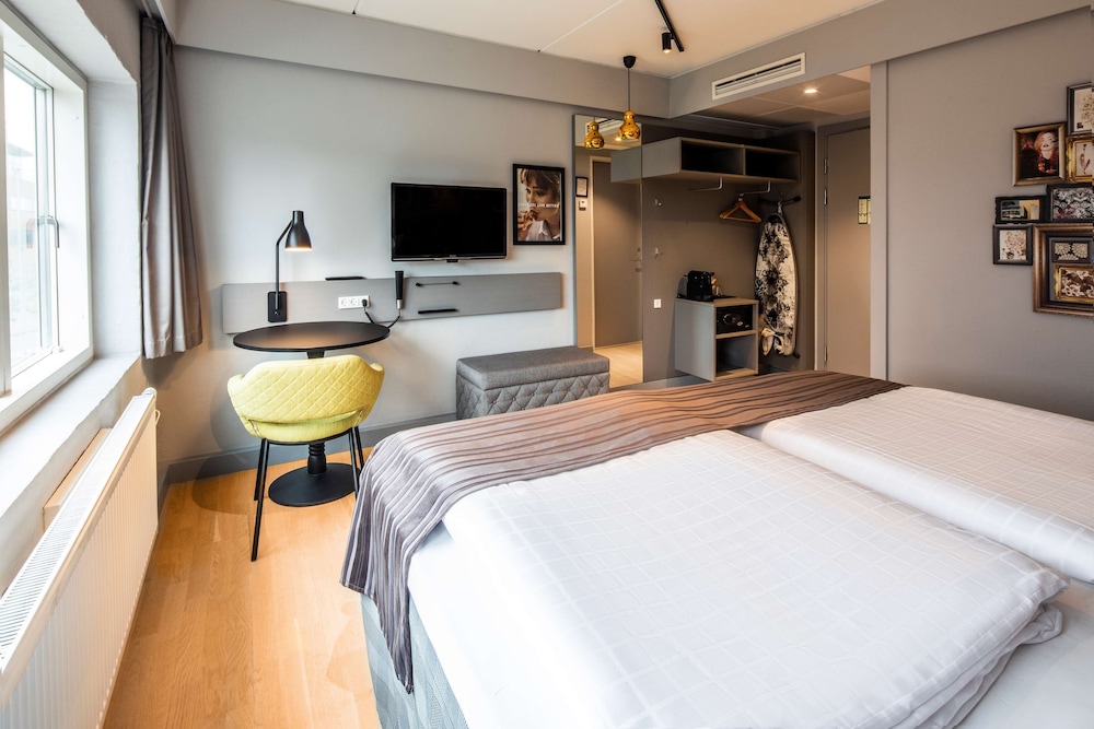 Superior Double Room, 1 King Bed - Photo 2