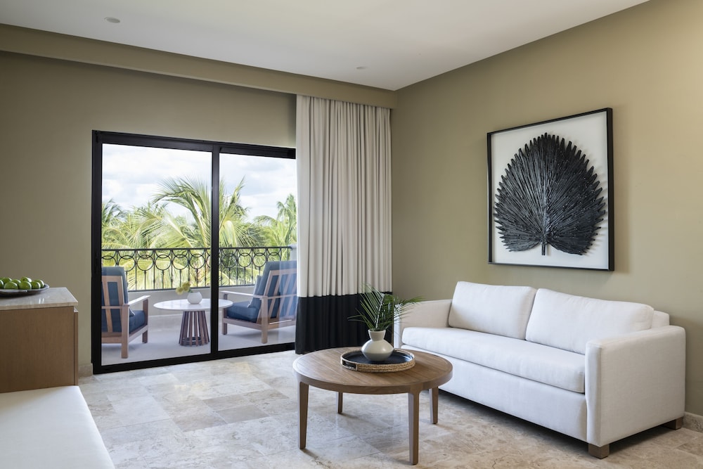 Club Level Presidential Suite King