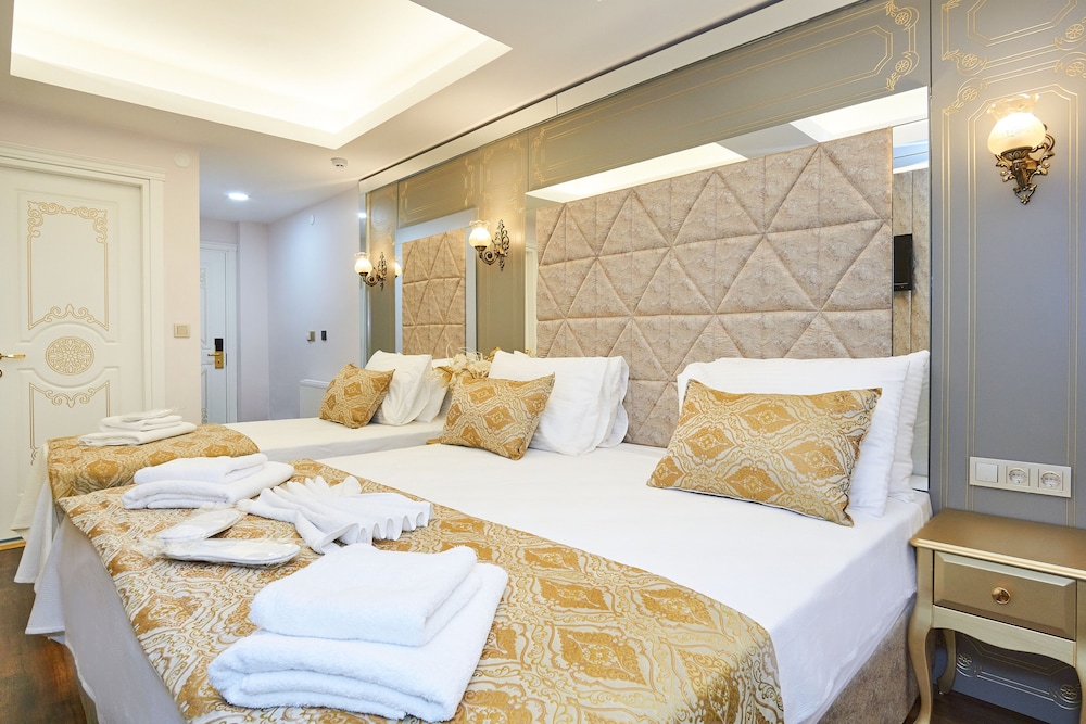 Standard Triple Room photo 3