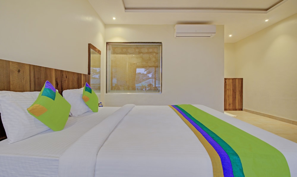 Standard Double Room - Photo 6