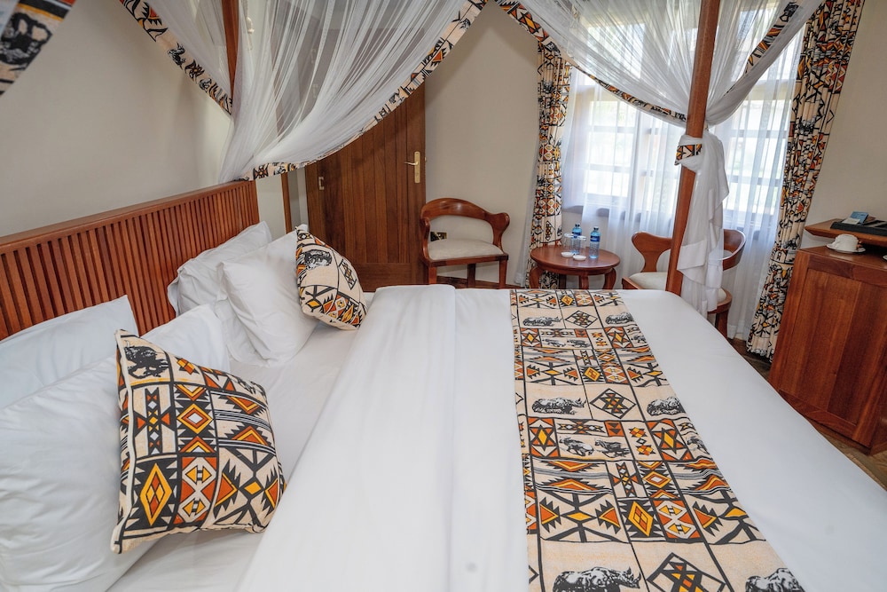 Family Double or Twin Room, Garden View