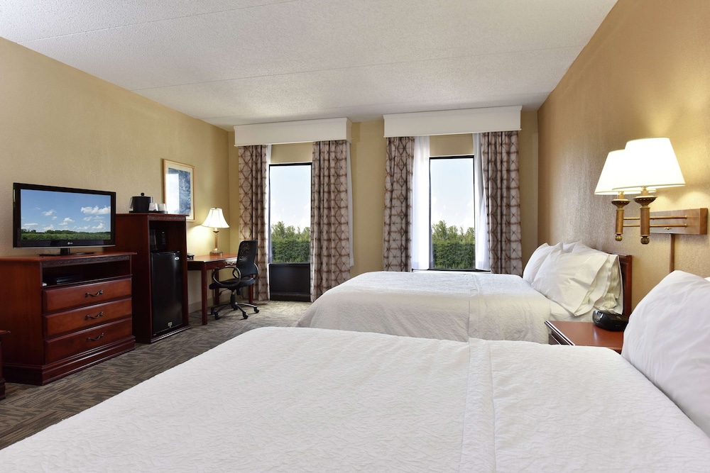 Room, 2 Queen Beds, Accessible, Non Smoking - Photo 3