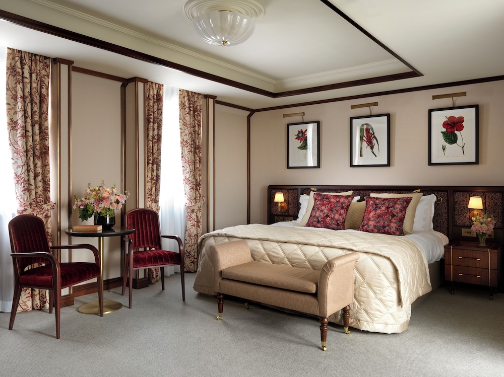 Junior Suite (Main House)