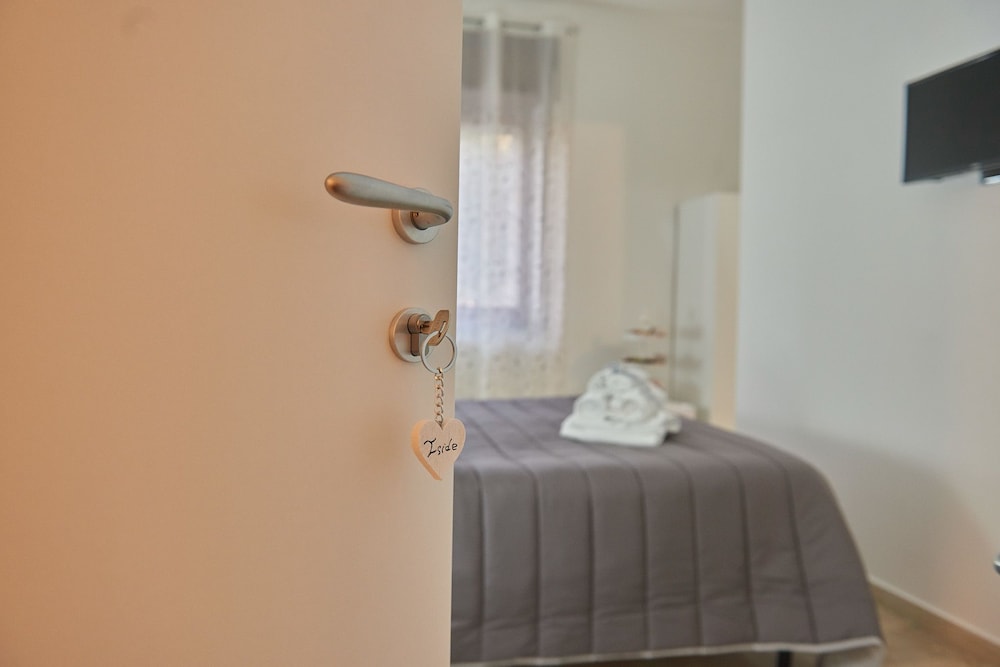 Classic Double Room, Garden View photo 1