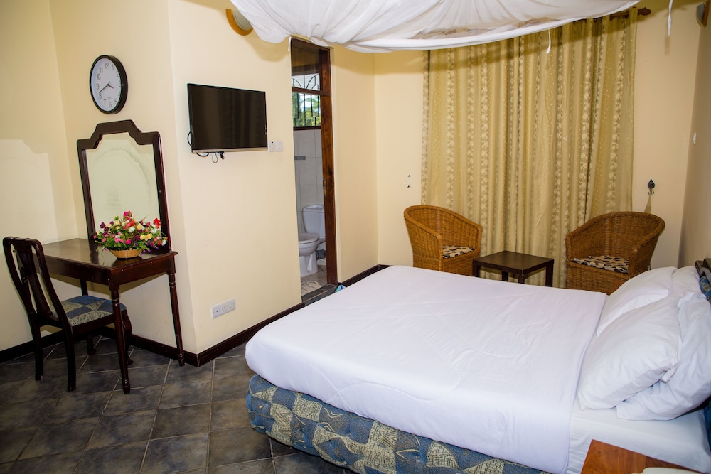 Deluxe Double Room, 1 Queen Bed photo 2