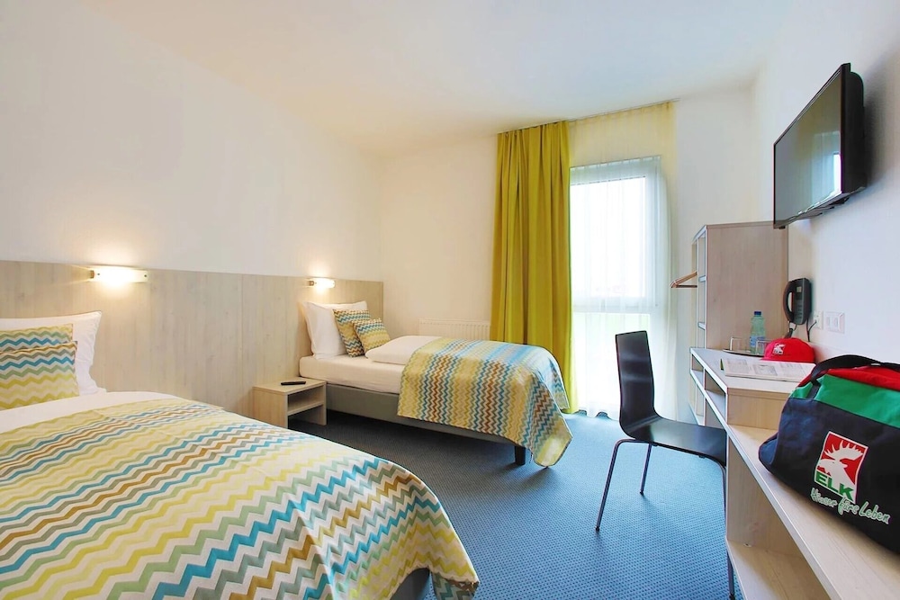 Comfort Twin Room, Mountain View photo 2
