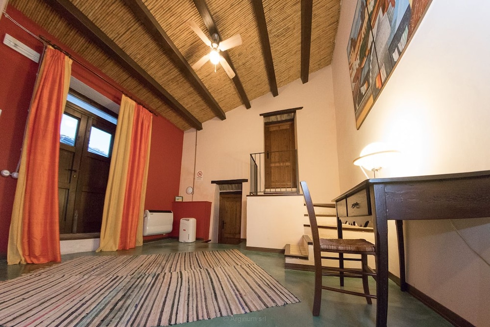 Apartment, 1 Queen Bed with Sofa bed (Guttuso) photo 3