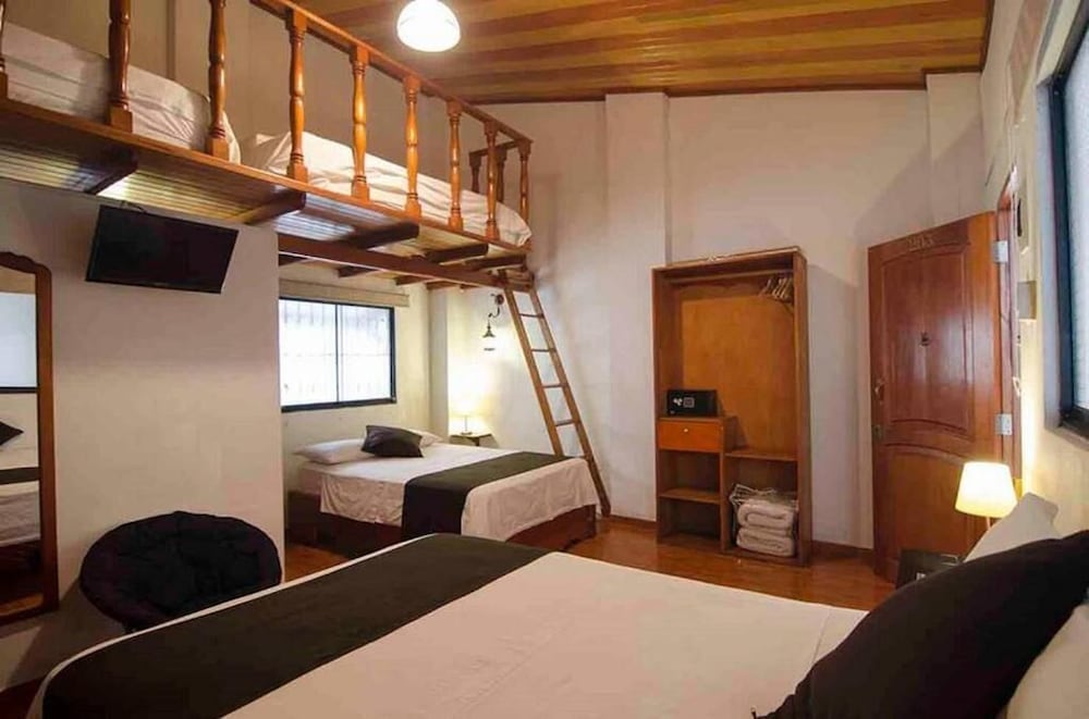 Standard Triple Room photo 1