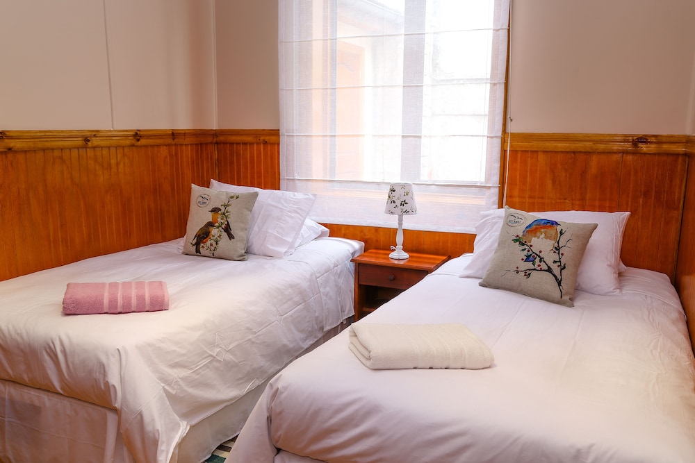 Standard Twin Room, 2 Twin Beds photo 1