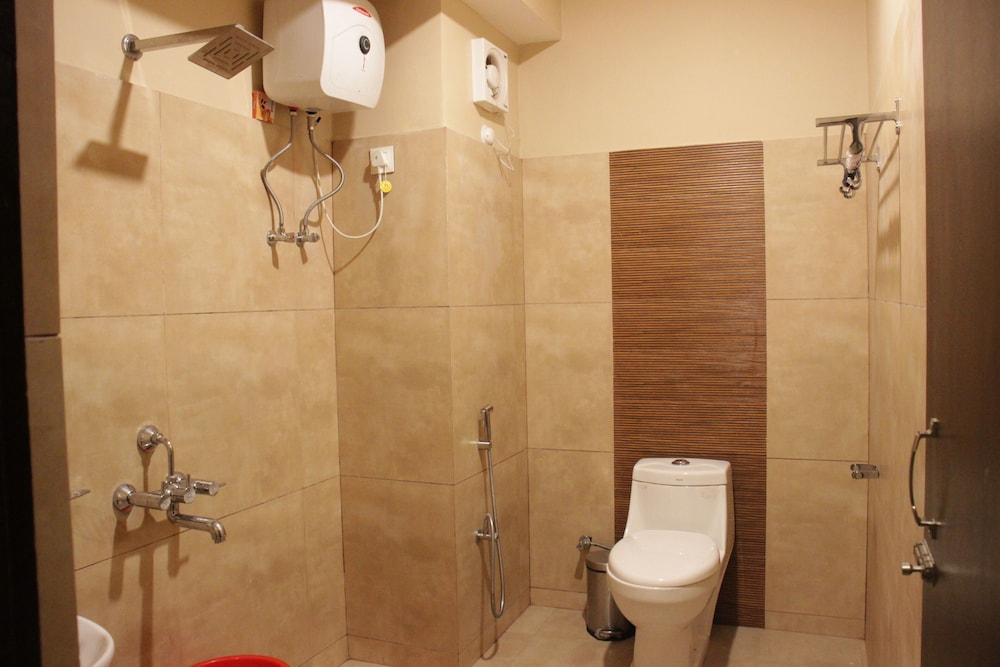 Super Deluxe Room - Photo 6