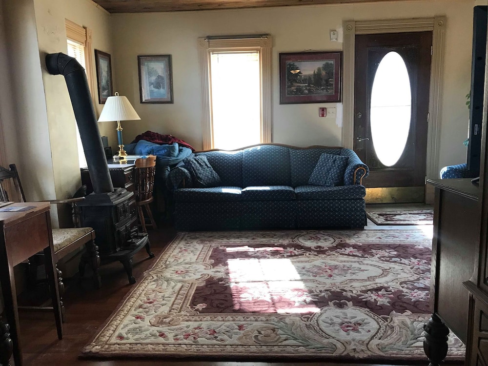 Master Suite- Non Smoking photo 2
