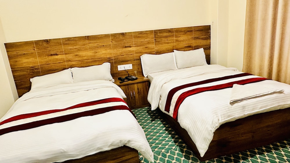Deluxe Twin Room photo 2