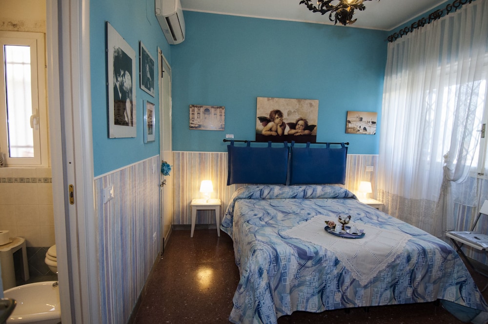 Double Room Single Use photo 3
