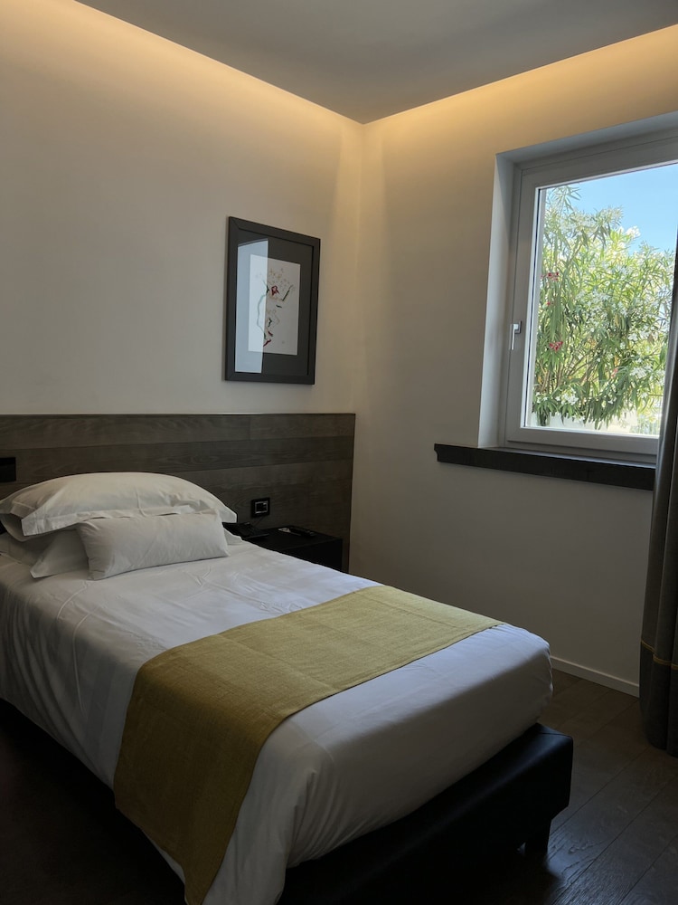 Executive Single Room