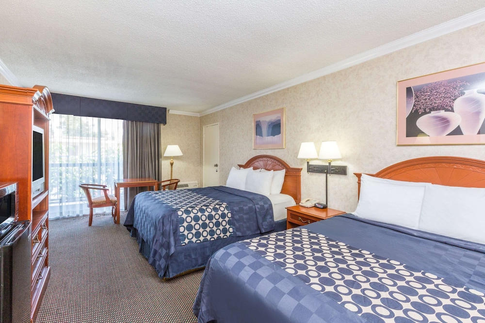 Room, 2 Queen Beds, Refrigerator & Microwave photo 1