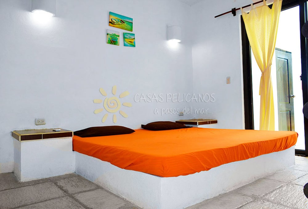 Signature House, 4 Bedrooms, Non Smoking (Casa Pelicanos 5) photo 2