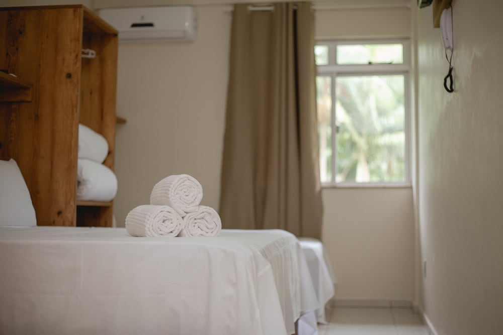 Standard Twin Room, 1 Queen Bed photo 2