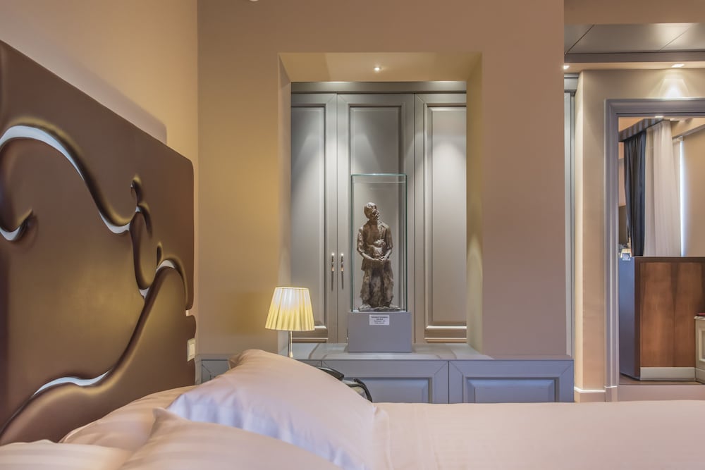 Deluxe Room - Photo 1
