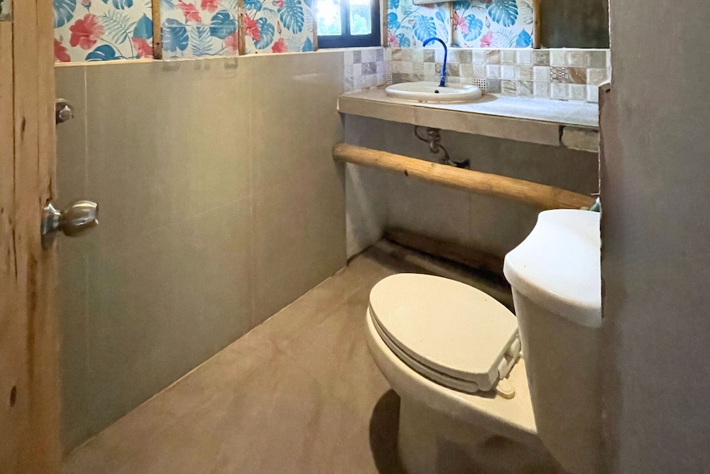 Villa - Photo 5