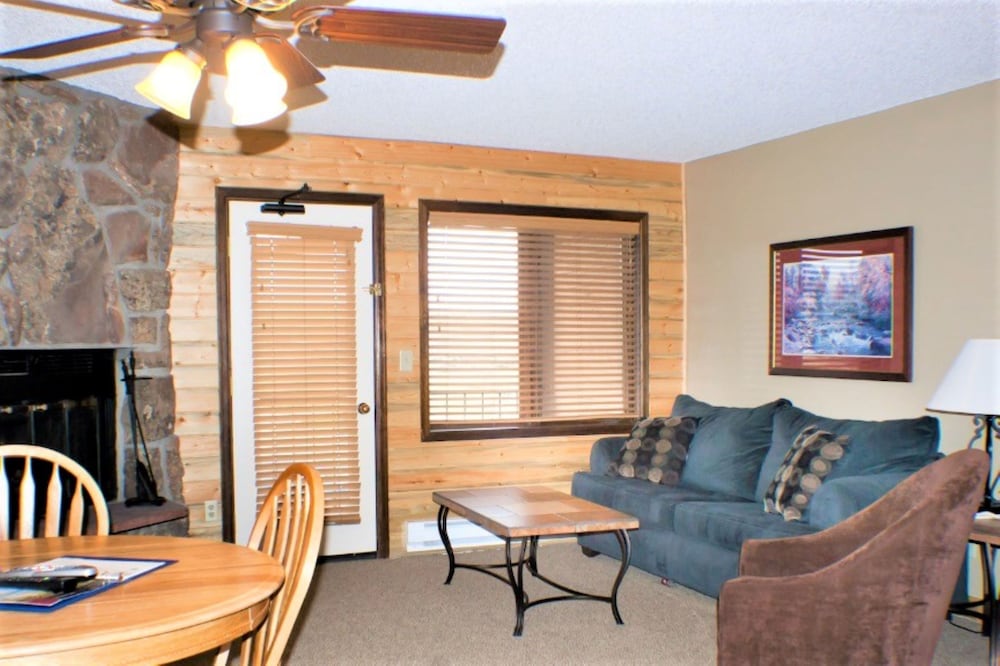 Loft (No Air Conditioning) - Photo 12