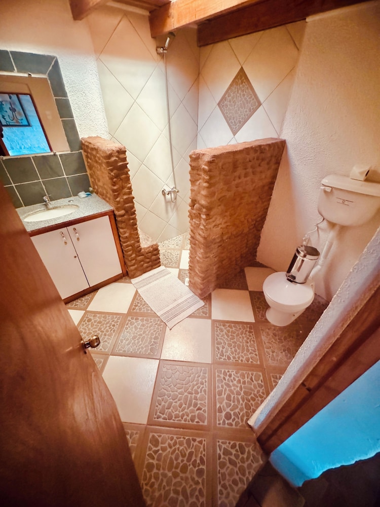 Standard Twin Room, 1 Bedroom photo 3