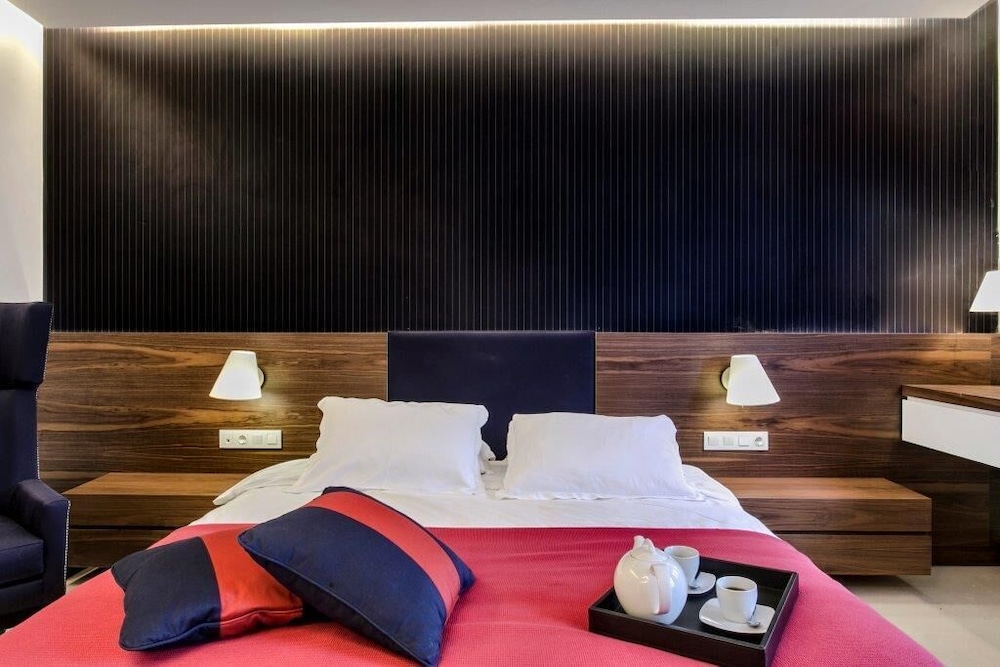 Standard Room - Photo 8