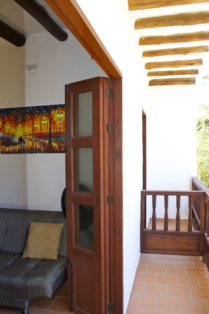 Comfort Apartment, 2 Bedrooms, Balcony (Apto 102) photo 3
