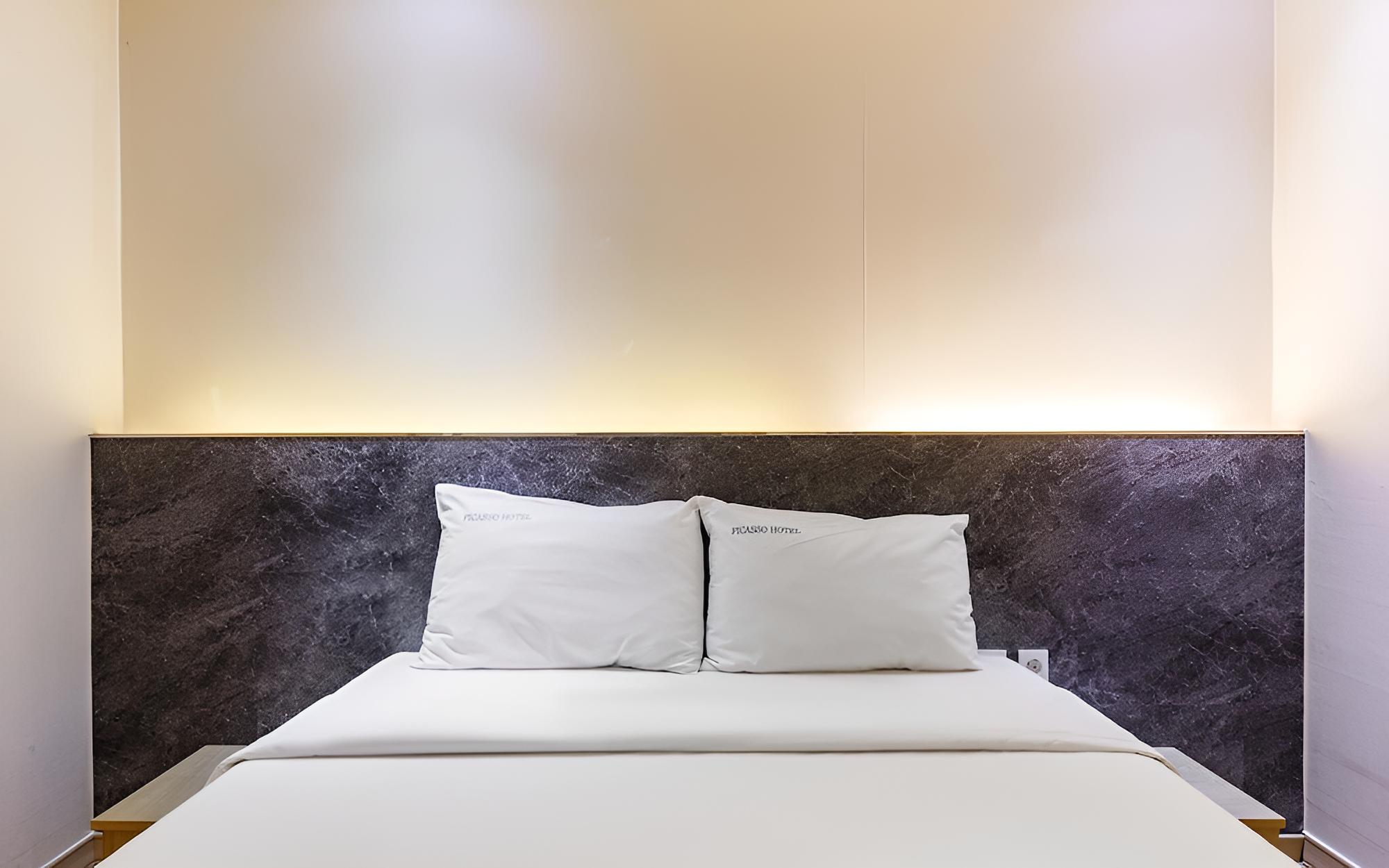 Room (VIP A (OTT)) photo 2