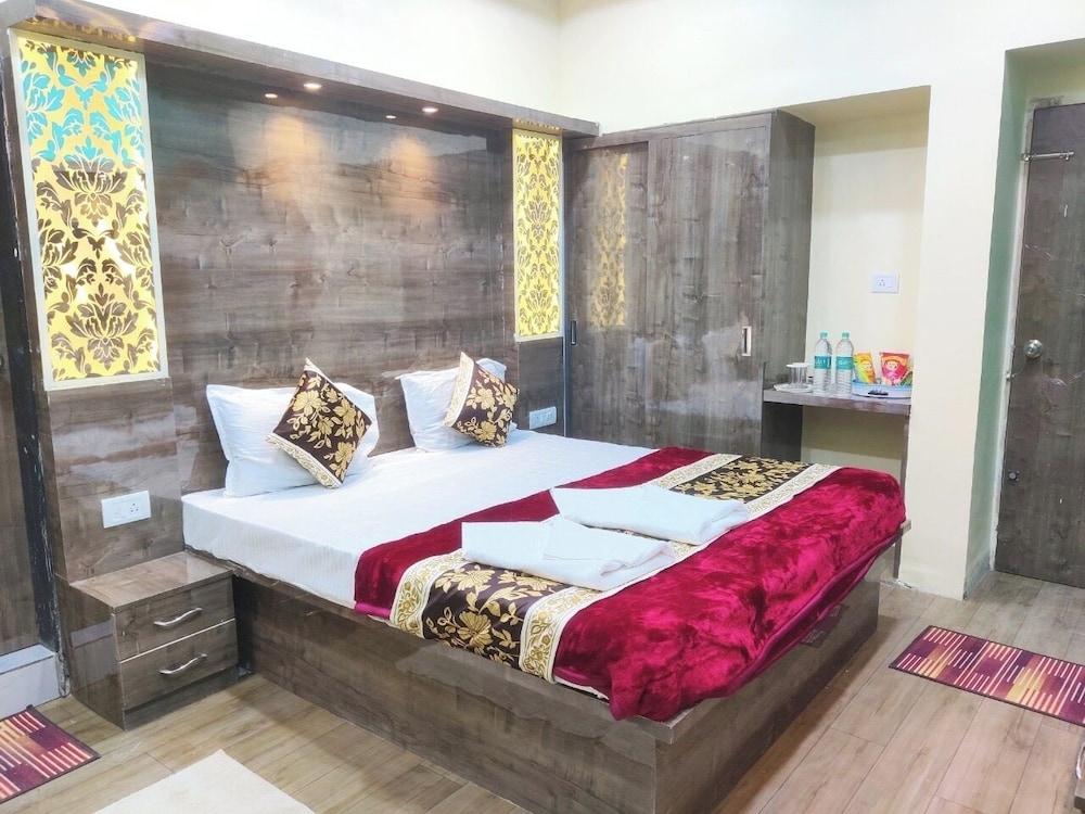 Basic Double Room photo 1