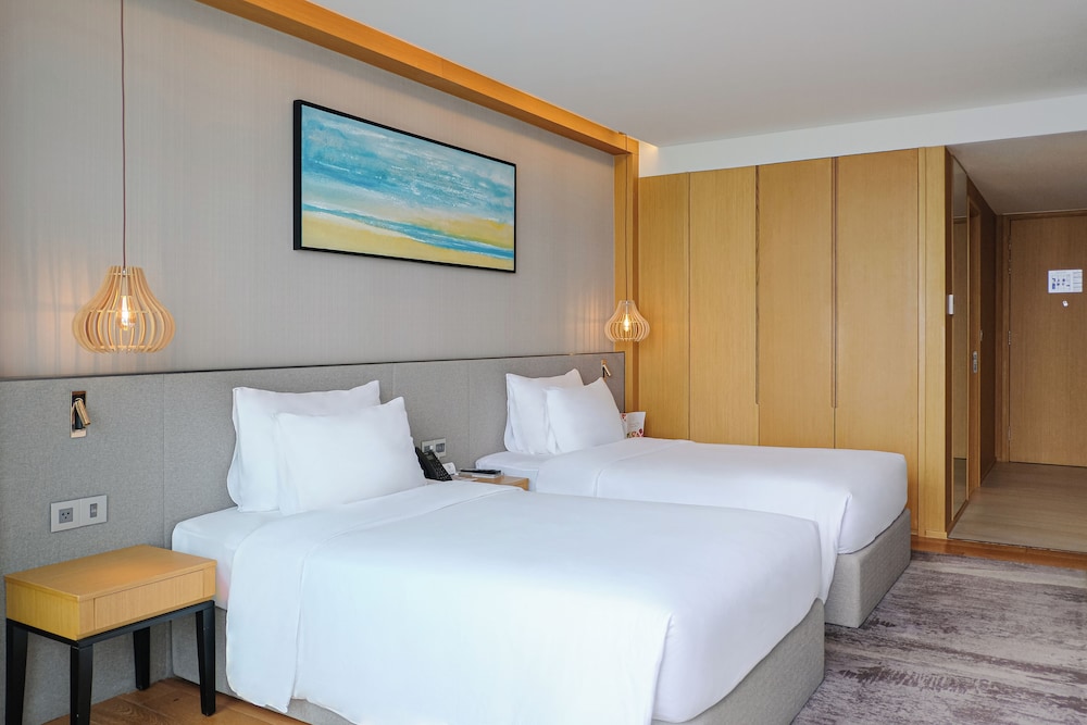 Superior Twin Room, Sea View - Photo 2