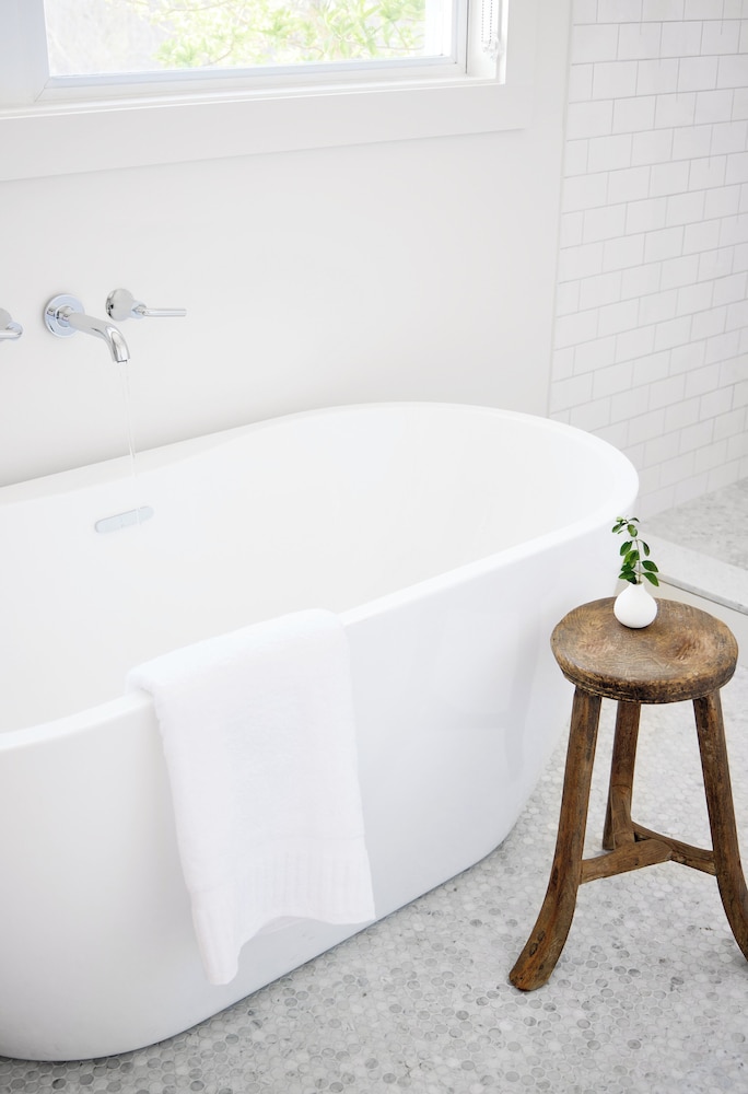 Gables Lark Suite - Photo 4