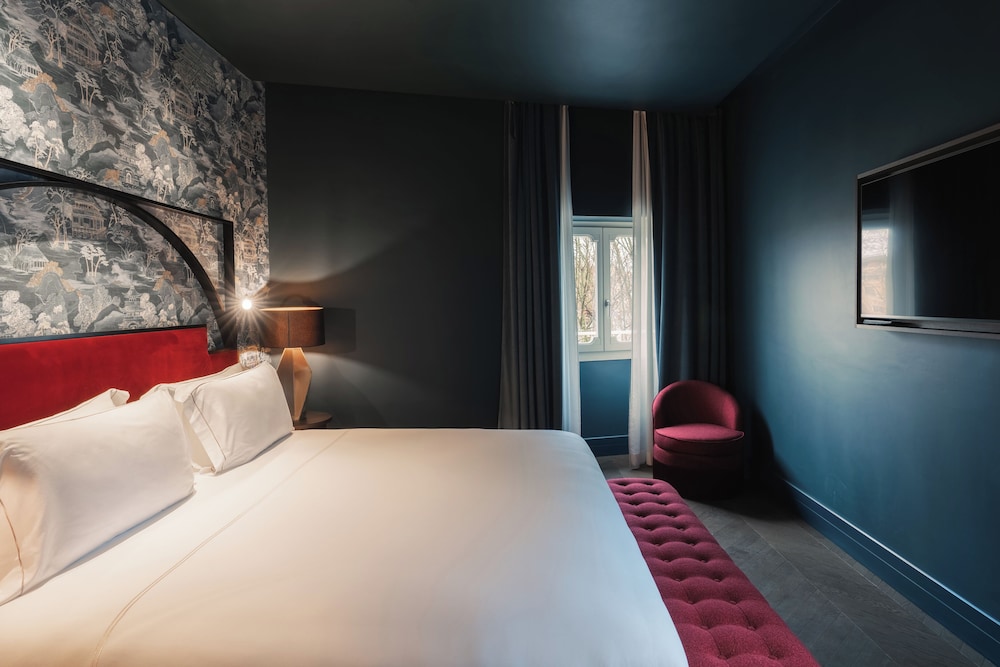 Room (Prestige)