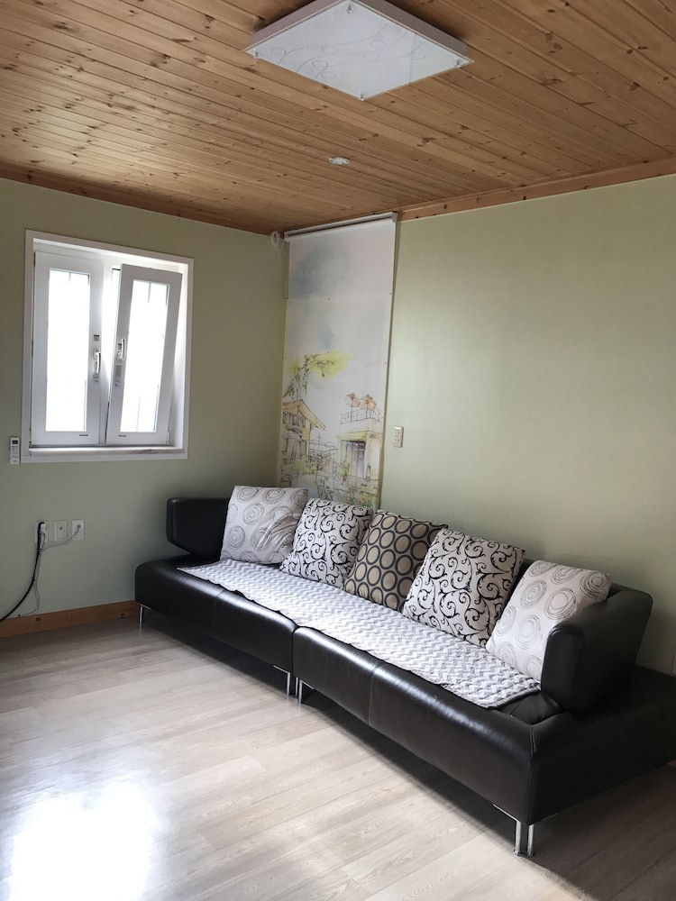Room, 1 Double Bed, Non Smoking, Ocean View photo 1