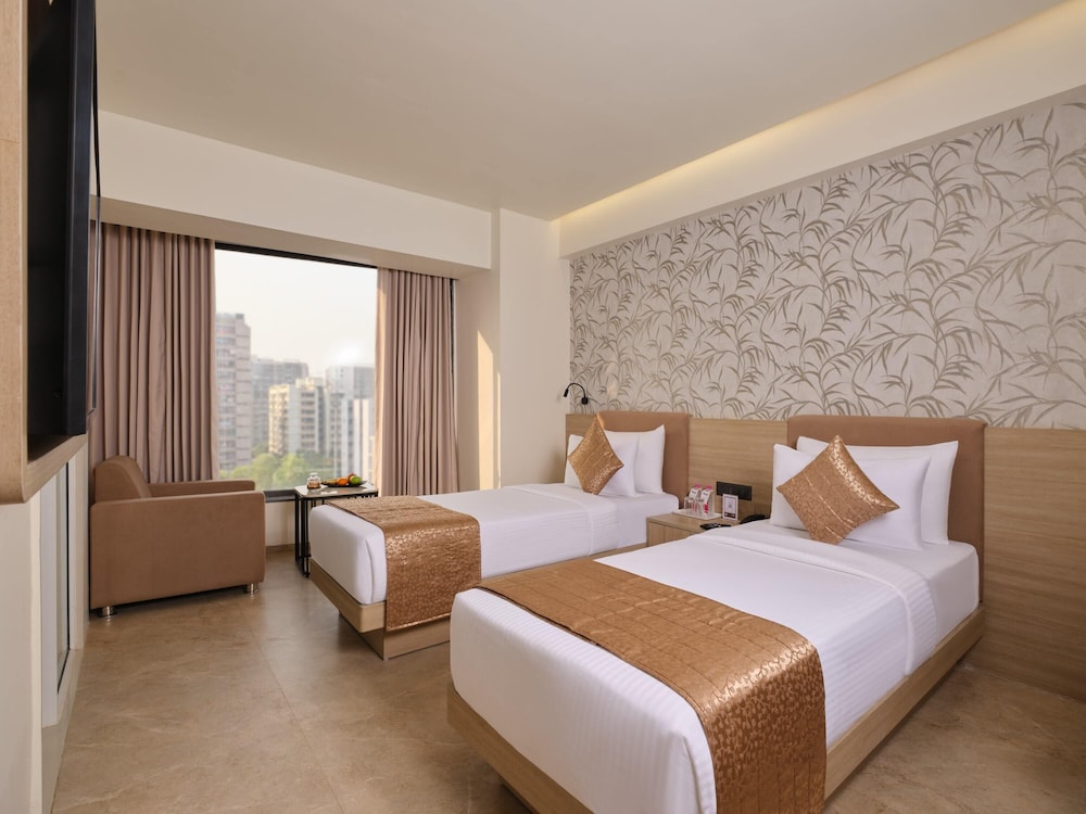 Double or Twin Room photo 2