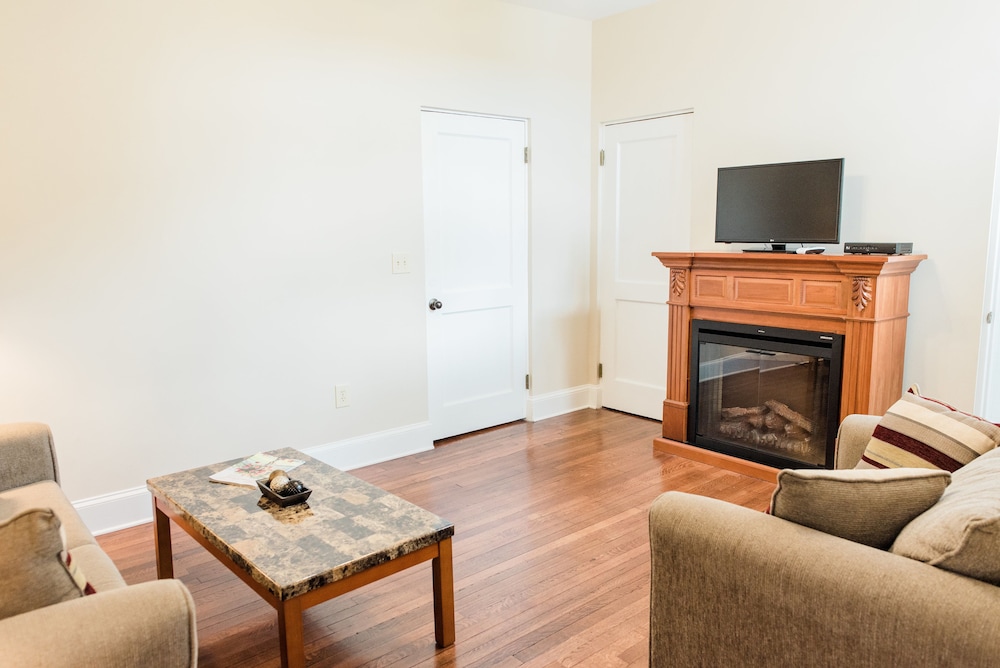 Deluxe Suite, Kitchen photo 3