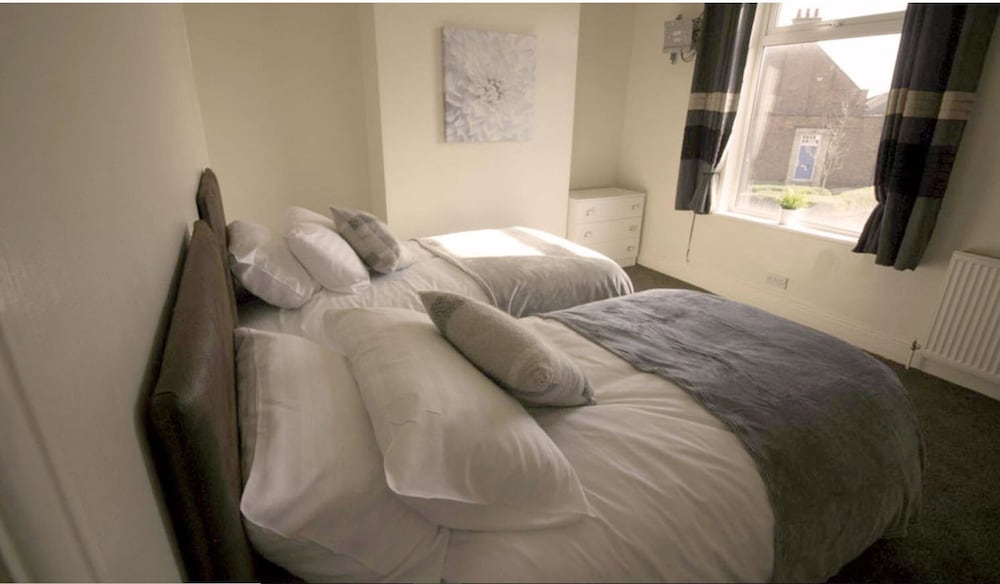 RoomTel - Brook House photo 3