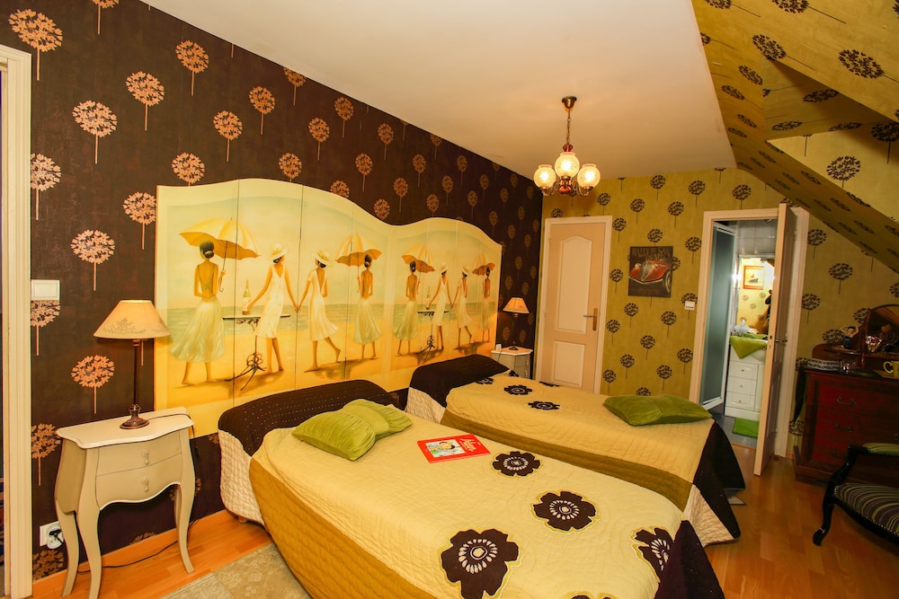 Standard Double Room (Tristan)