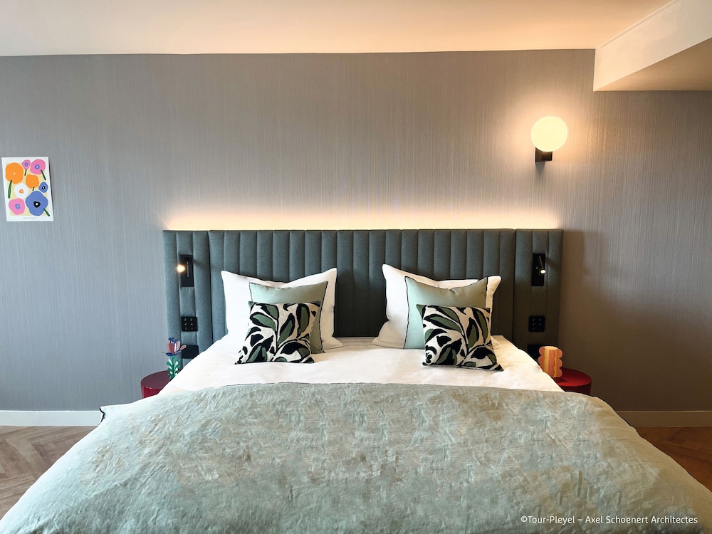 Comfort Twin Room thumbnail 6