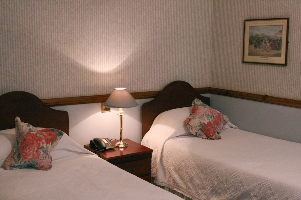 Standard Triple Room photo 3
