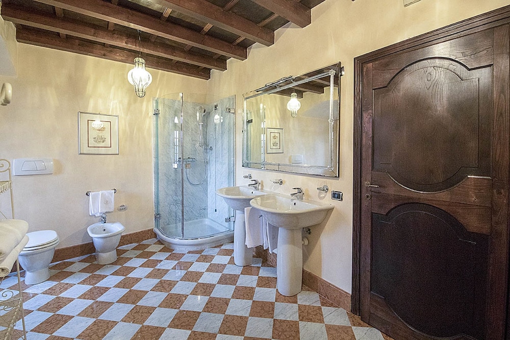 Junior Suite - Photo 7