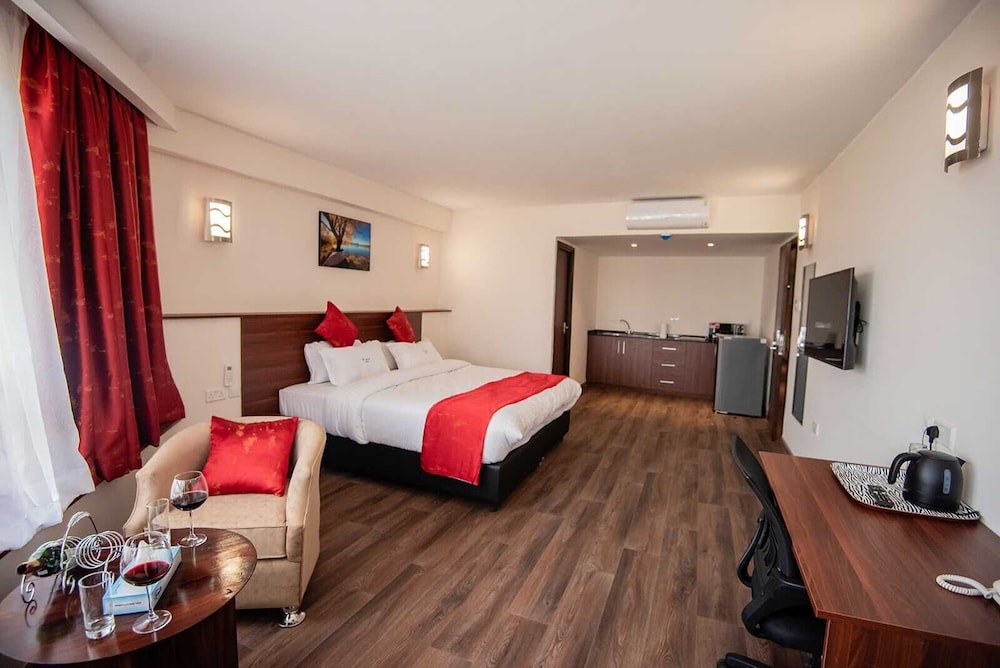 Executive Studio Suite photo 2