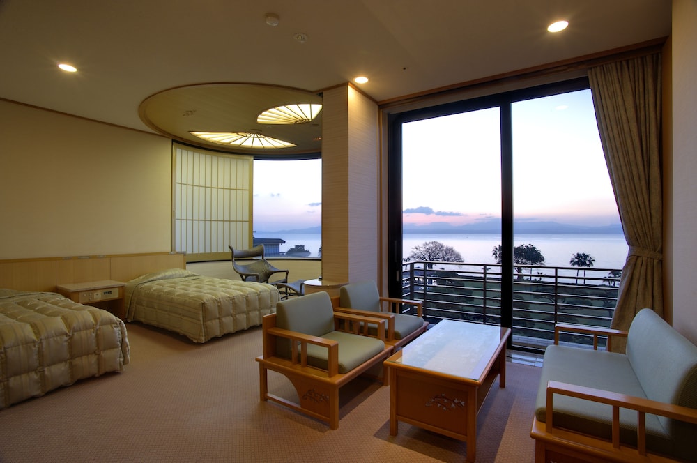 Rikyu Semi Western-style Room with 2 beds + 4 Japanese Futon (For Single use) - Photo 5