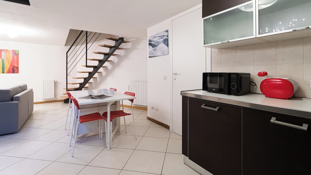 Apartment (2 Bedrooms)